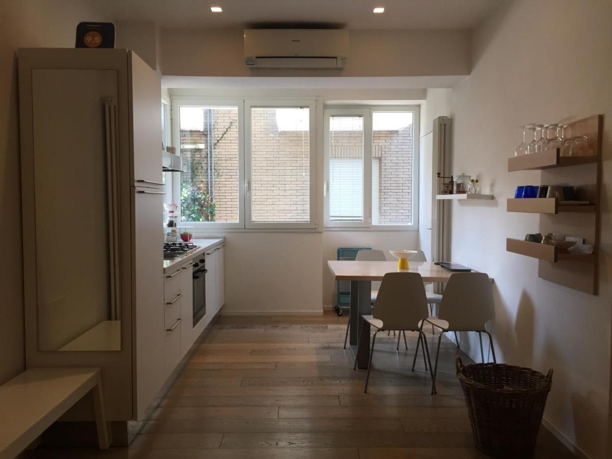 Suite Mare Centro Pesaro Extérieur photo